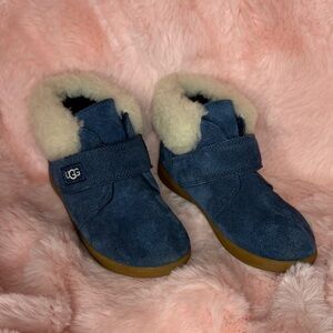 UGG Kids Navy Suede Boots with Plush Lining